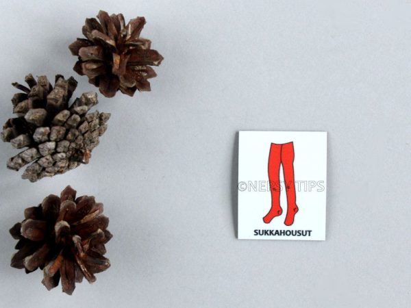 Nepsy Tips lapsen toiminnanohjauksen tukemiseen suunniteltu magneettinen kuvatukikortti Sukkahousut.