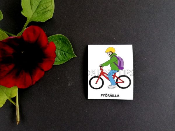 Nepsy Tips lapsen toiminnanohjauksen tukemiseen suunniteltu magneettinen kuvatukikortti Pyöräillä, joka kuuluu Koululaisen muistilista täydennys kuvatukisarjaan.
